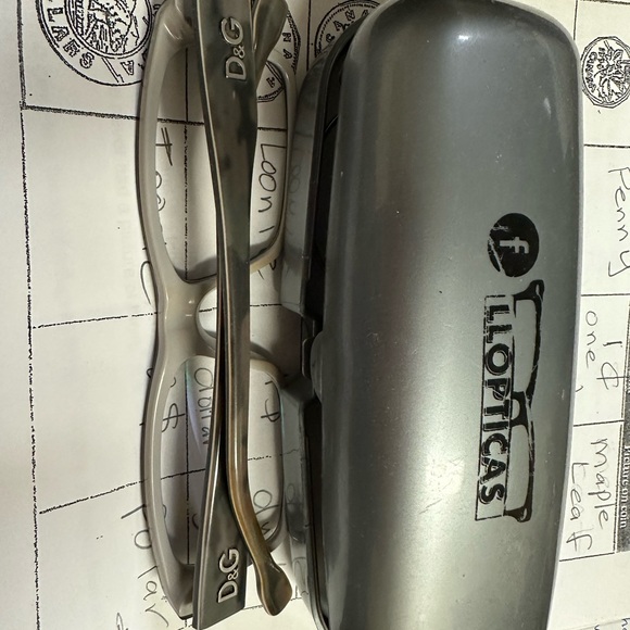 Frames of reading glasses in pristine condition - Picture 2 of 9